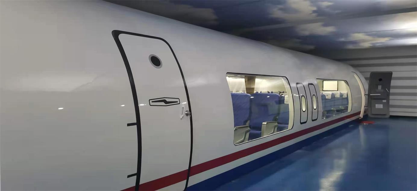 飛機(jī)模擬倉(cāng)